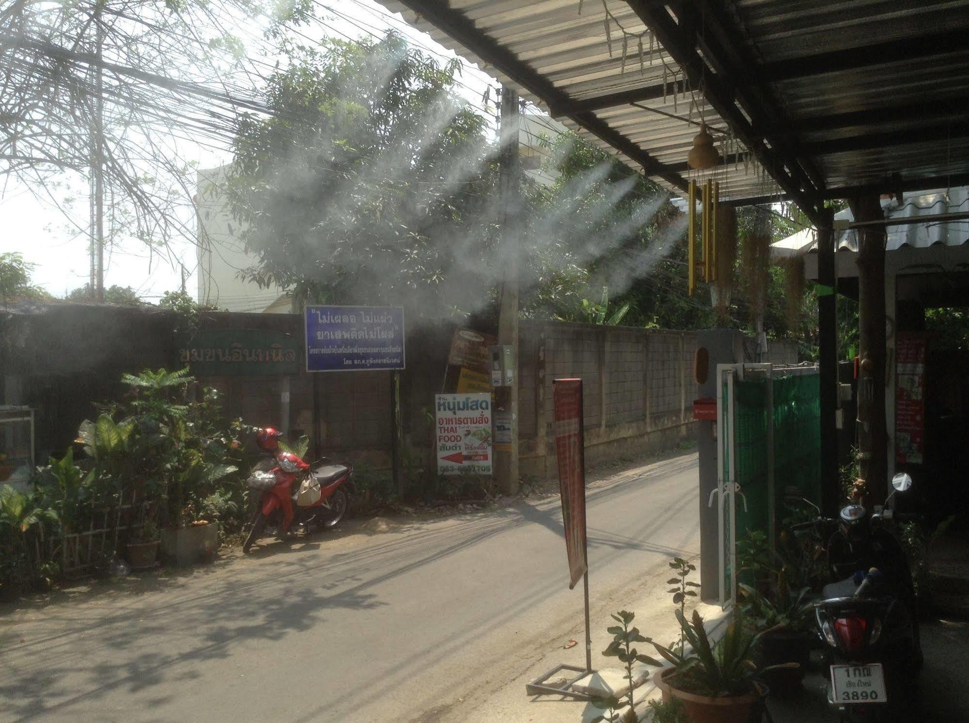 Hi Guesthouse Airport Chiang Mai Exterior foto
